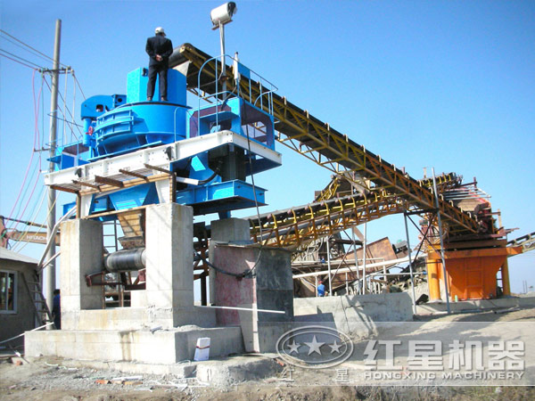 人工制砂設(shè)備工作現(xiàn)場 人工制砂設(shè)備工作現(xiàn)場