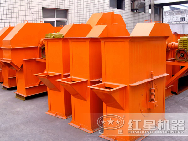 紅星機(jī)器生產(chǎn)的提升機(jī) 紅星機(jī)器生產(chǎn)的提升機(jī)