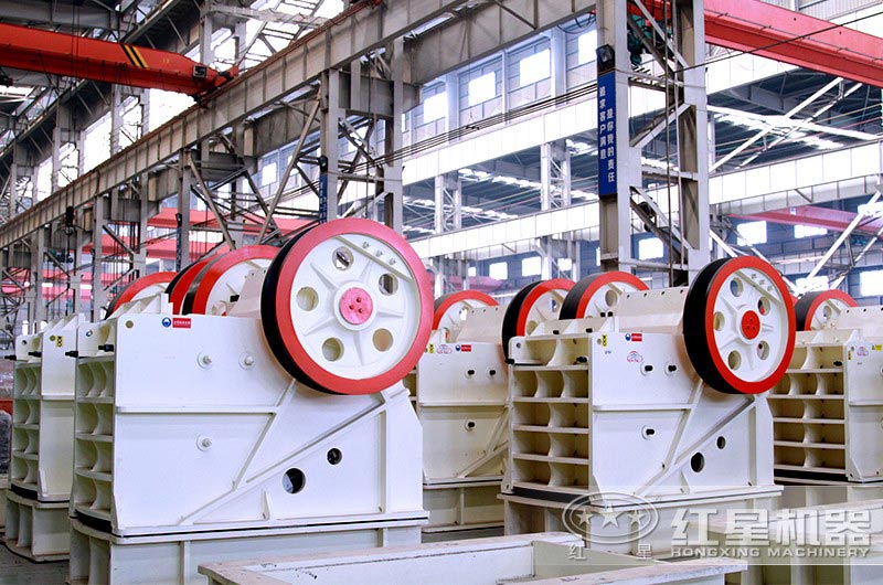 德版顎式破碎機(jī) 德版顎式破碎機(jī)