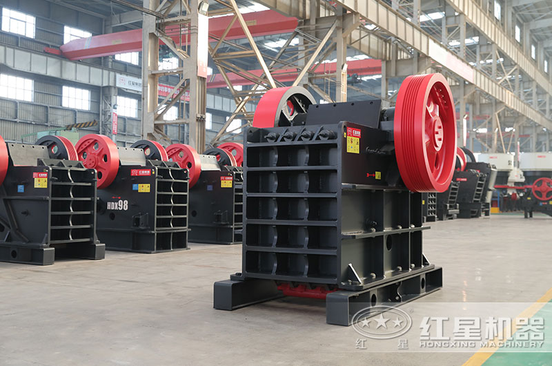 赤鐵礦破碎機(jī)設(shè)備有哪些？圖片及價(jià)格