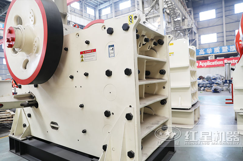 砂石生產(chǎn)線設(shè)備有哪些？全套下來(lái)需要多少錢(qián)？